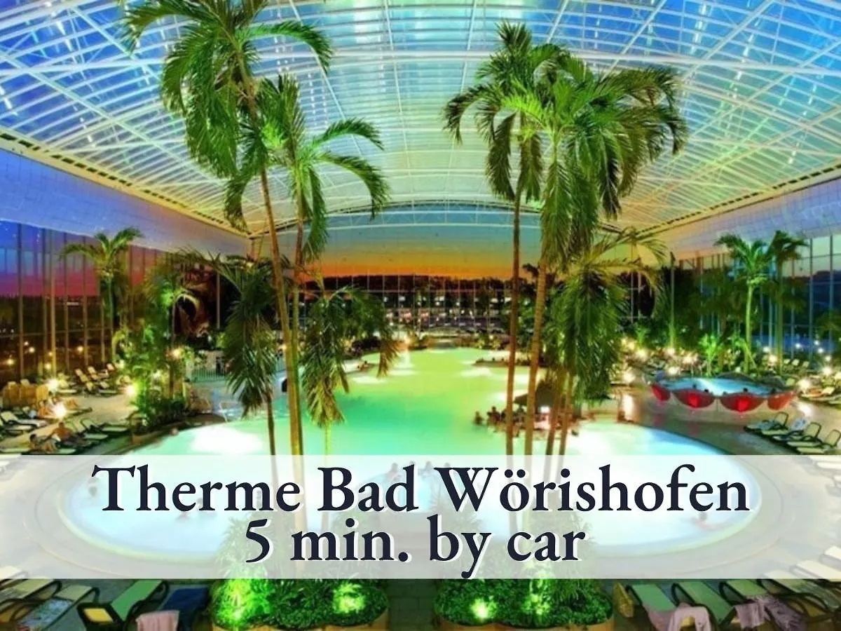 Hallo!-Apartment: Cozy City Center Stay with Wi-Fi Bad Worishofen Apartment